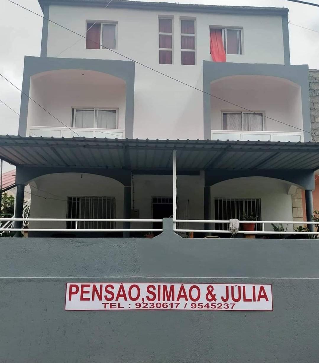 Pensao Simao & Julia Bed & Breakfast Orgaos Eksteriør bilde